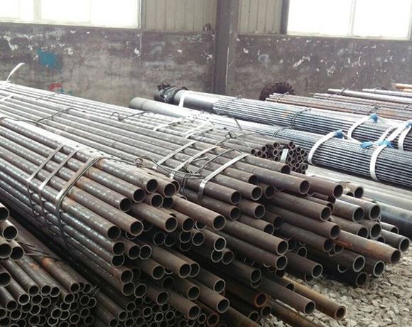 Carbon Steel Seamless Pipes Manufacturer in India
